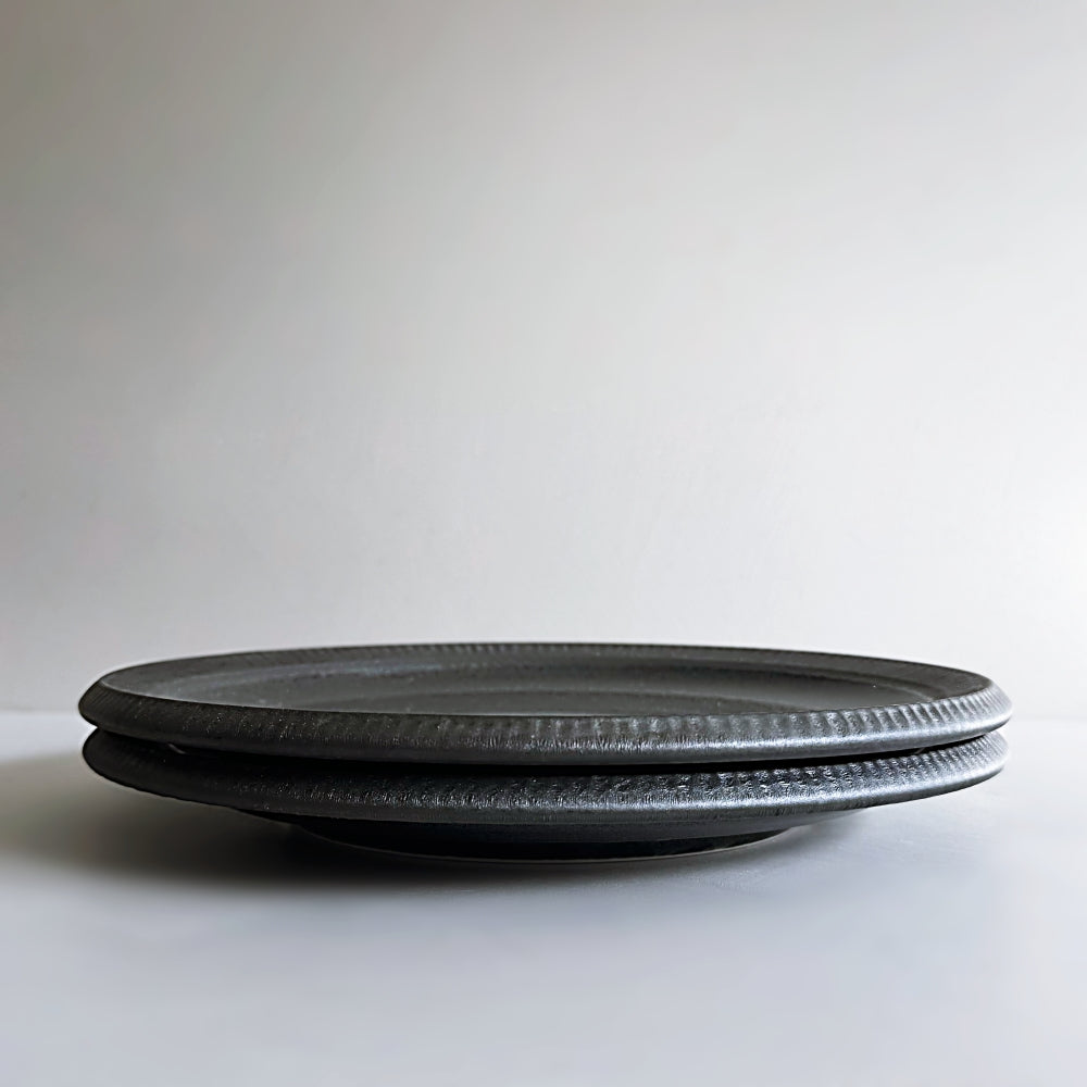 Black matt glazed dinner plate. Made in Japan, Mino Ware. Available at Toka Ceramics.