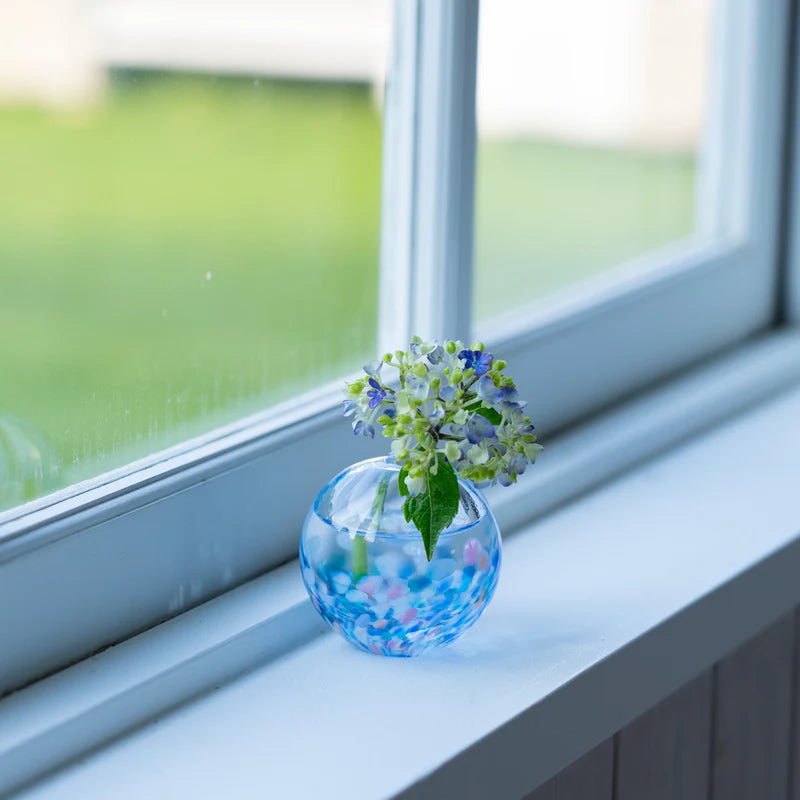 Glass Stem Vase - Dusk in Stillness