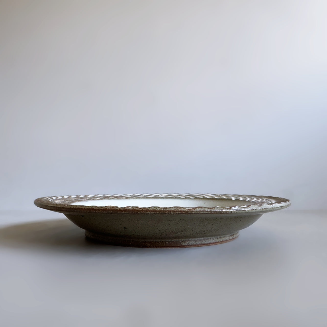 Laurel Large Plate - White