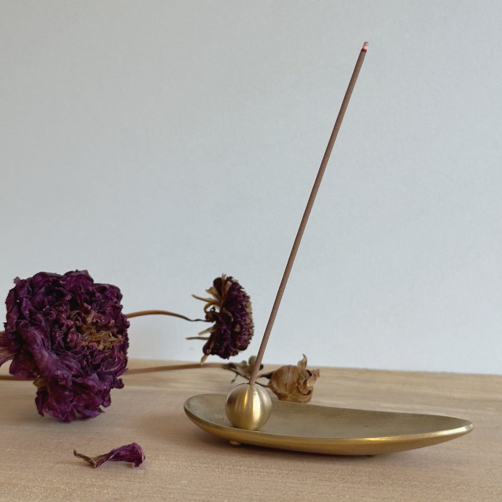 Nousaku Japanese brass incense holder. Available at Toka Ceramics.