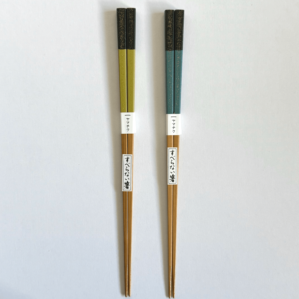 Yamachiku bamboo chopsticks Kinsha in blue. Handcrafted in Kumamoto, Japan. Available at  Toka Ceramics.