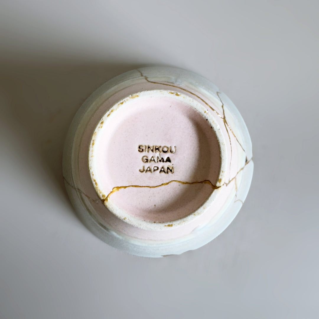 Yobitsugi - Soribachi Pastel Blue & Pink (M)