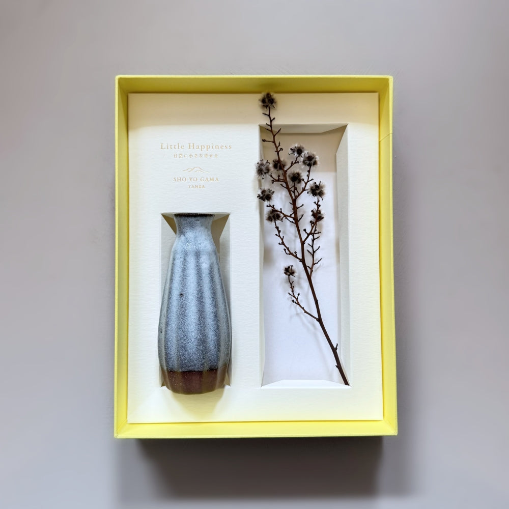 Small Vase & Dried Flower Posy Gift Set. Handmade in Japan. Tamba ware. Available at Toka Ceramics.