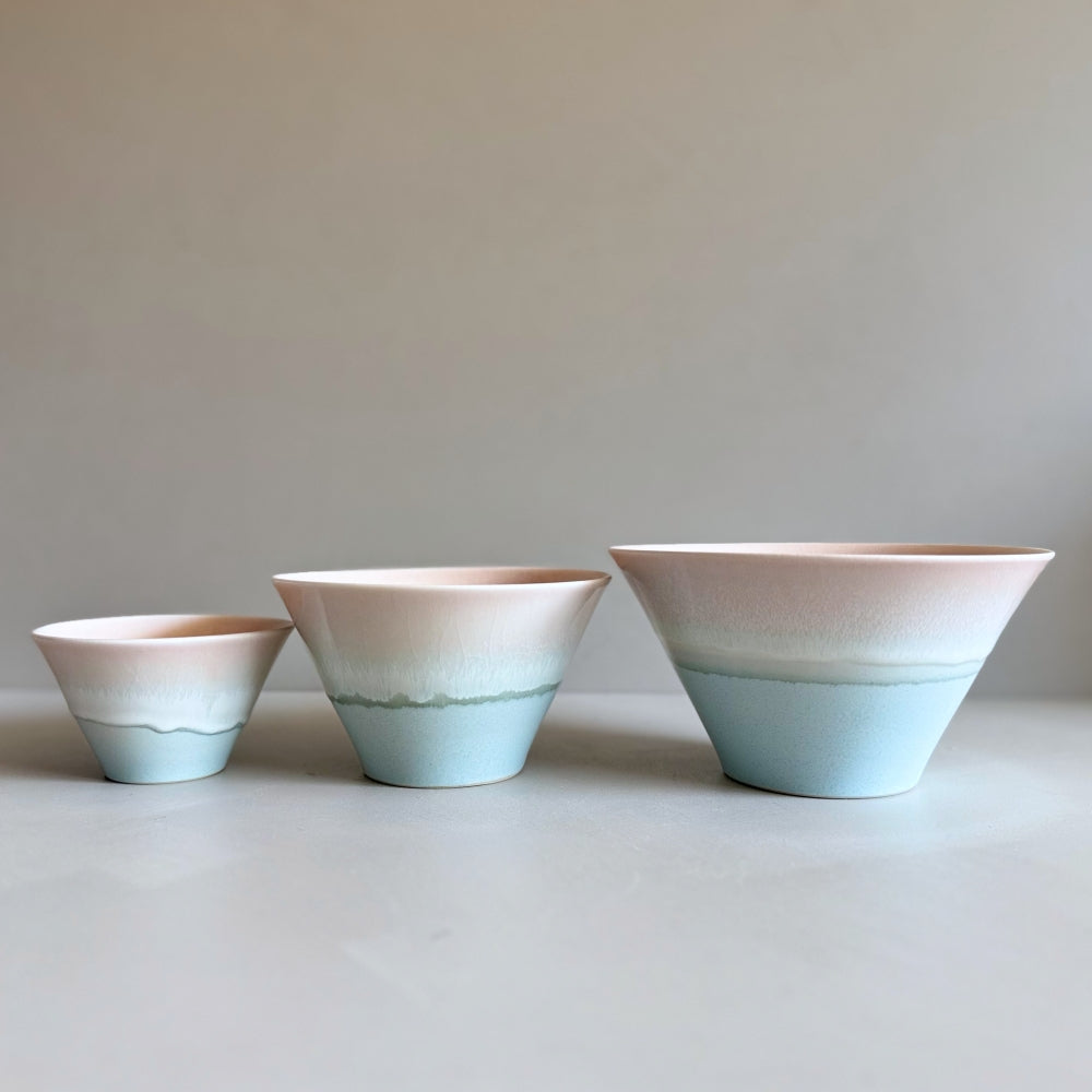 Sinkogama handcrafted small bowl in charming pastel pink and blue colour, made in Gifu, Japan. Unique three-glaze design, adds durability. Available at Toka Ceramics.