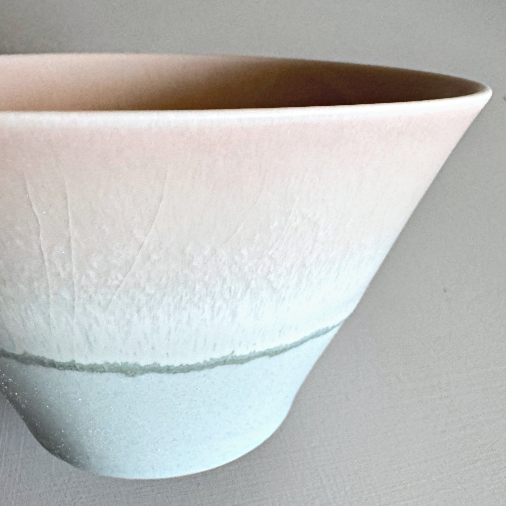 Sinkogama handcrafted bowl in charming pastel pink and blue colour, made in Gifu, Japan. Unique three-glaze design, adds durability. Available at Toka Ceramics.Sinkogama handcrafted medium bowl in charming pastel pink and blue colour, made in Gifu, Japan. Unique three-glaze design, adds durability. Available at Toka Ceramics.