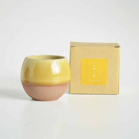Saliu Korokoro tea cup made in Japan. Available at Toka Ceramics.