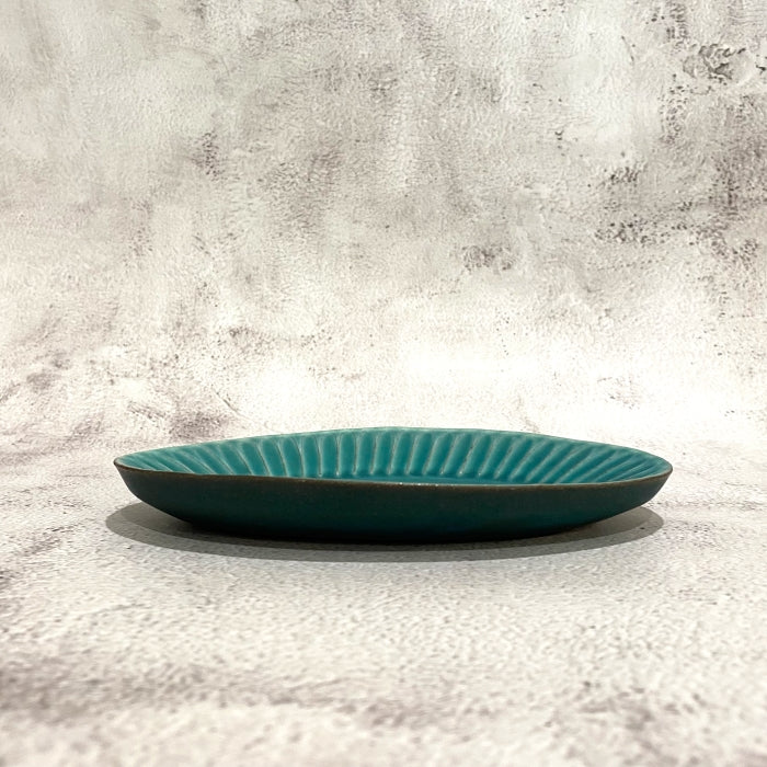 Shoyo Gama Small Teal Oval Plate - Toka Ceramics